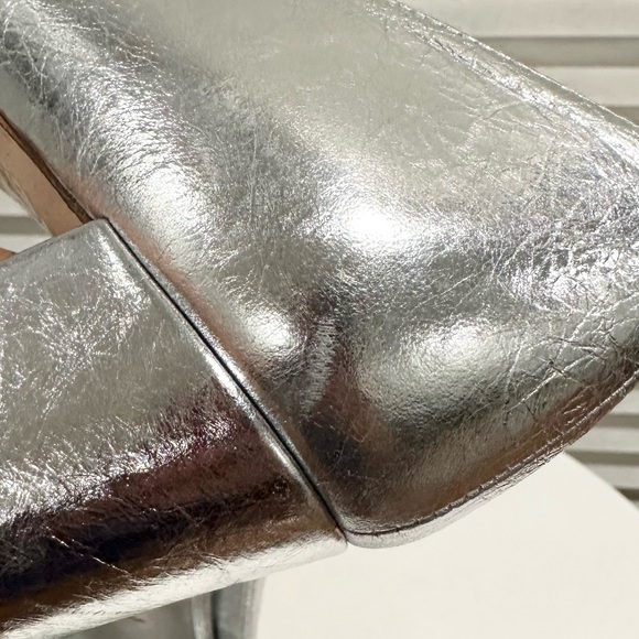 🌹STUART WEITZMAN🌹 SW 75 Pointed Toe Mary Jane
Pump Size: 6B - Picture 11 of 15